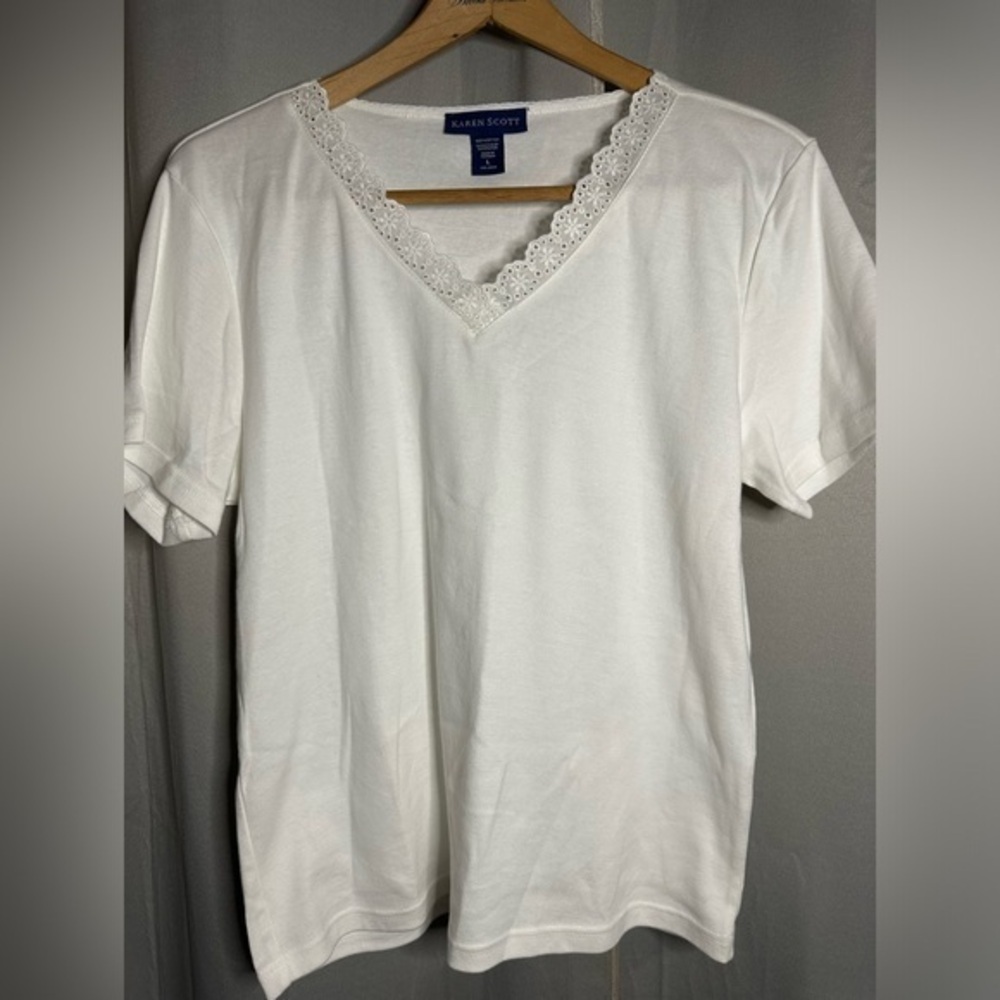 Karen Scott Womens Top Size Large‎ White Embroidered